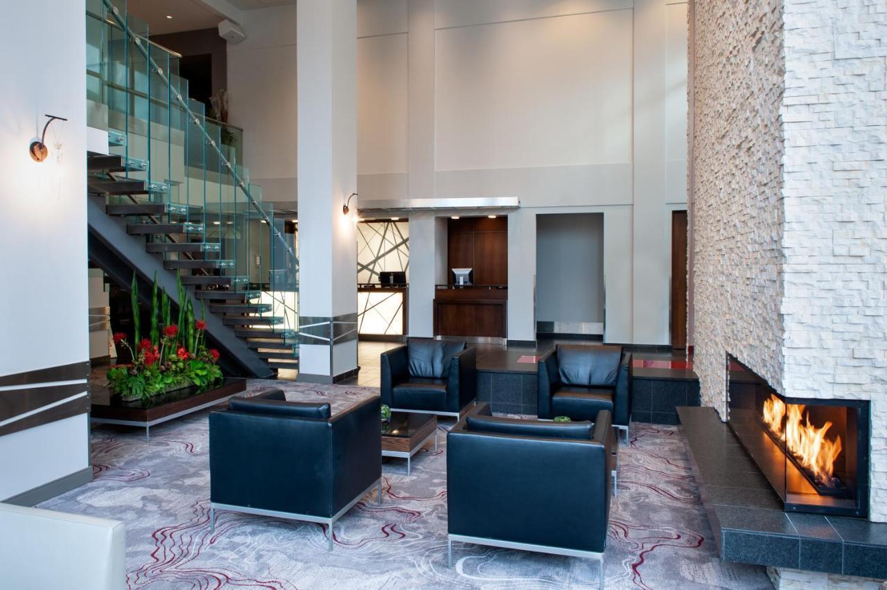 Matrix Hotel Edmonton Ngoại thất bức ảnh