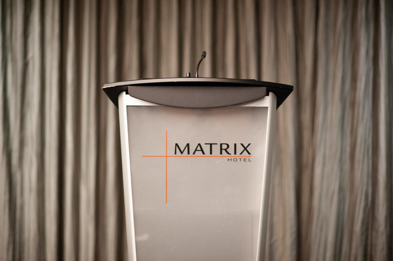 Matrix Hotel Edmonton Ngoại thất bức ảnh