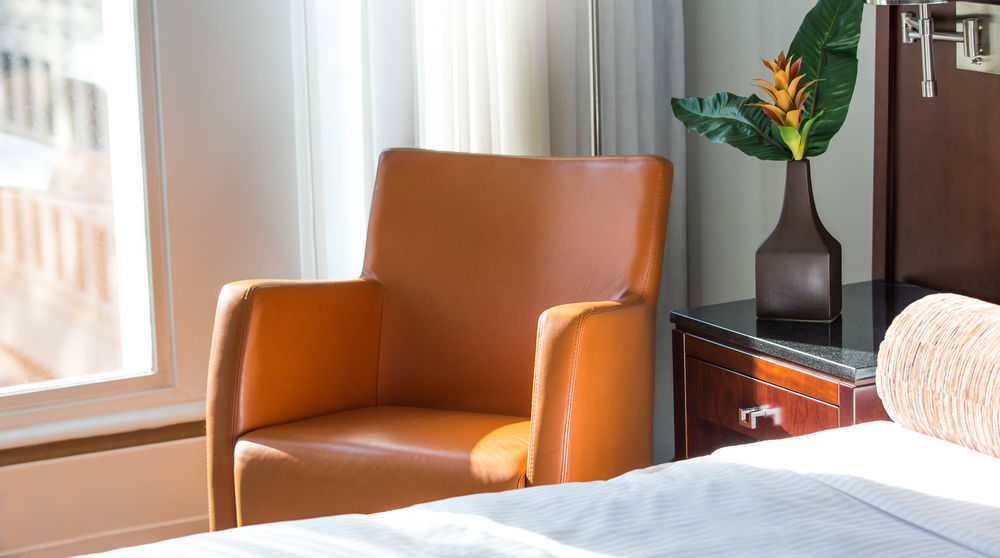 Matrix Hotel Edmonton Ngoại thất bức ảnh
